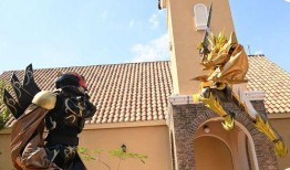 圣刃集体吃瓜,揭秘娱乐圈幕后风云