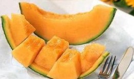 吃哈密瓜儿童,甜蜜滋味开启营养新篇章